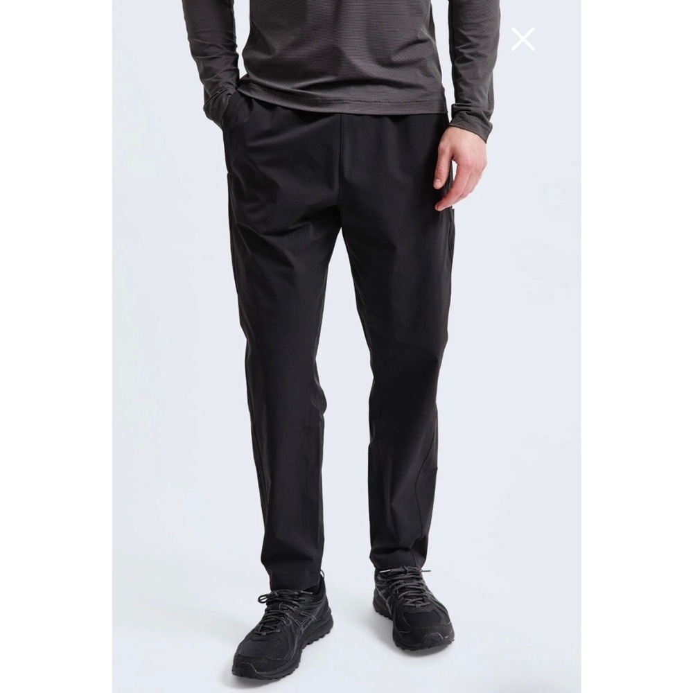 Reigning Champ Black Nylon Oxford Team Slim Stretch Athletic Pants Medium